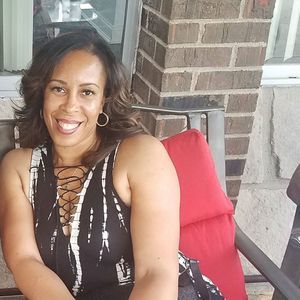 Meet your Posher, Joy